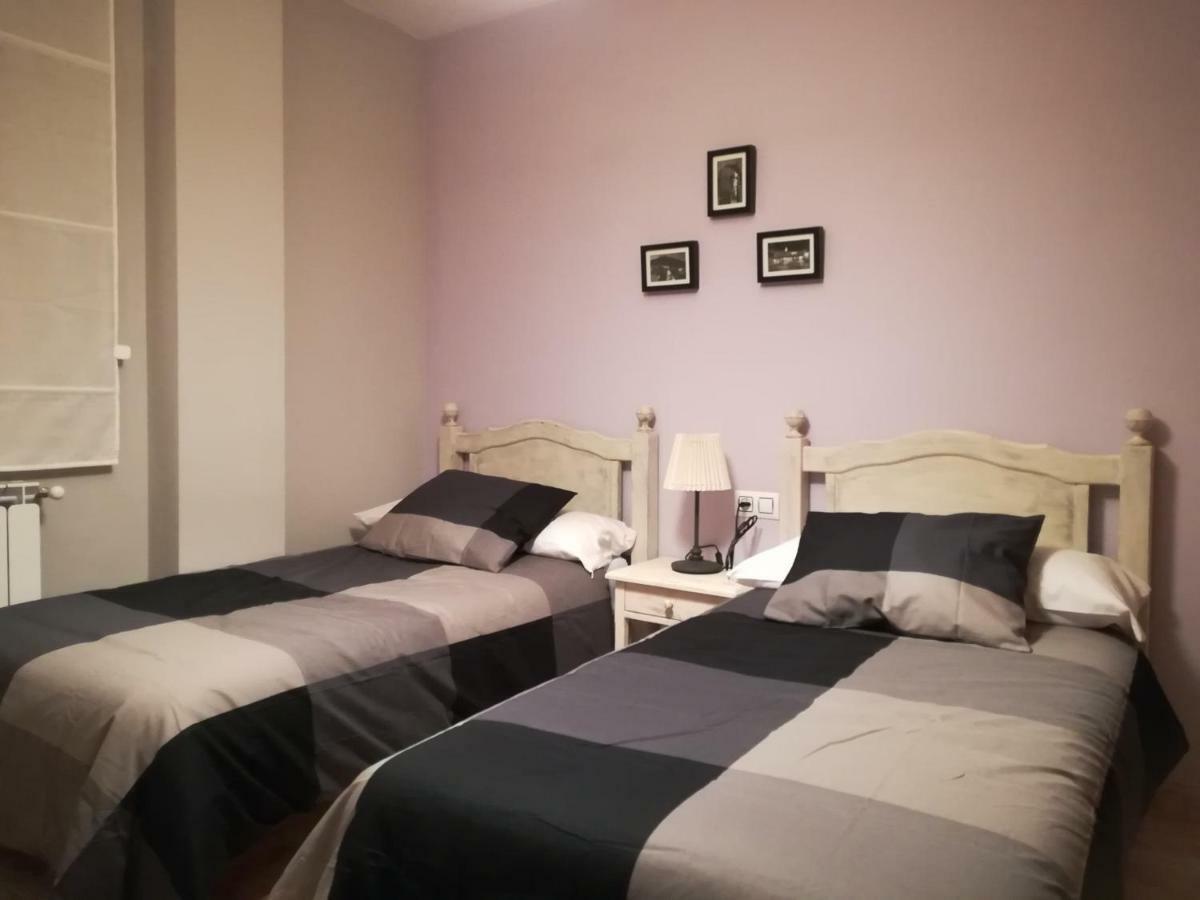 Apartamento La Muralla de Teruel Esterno foto