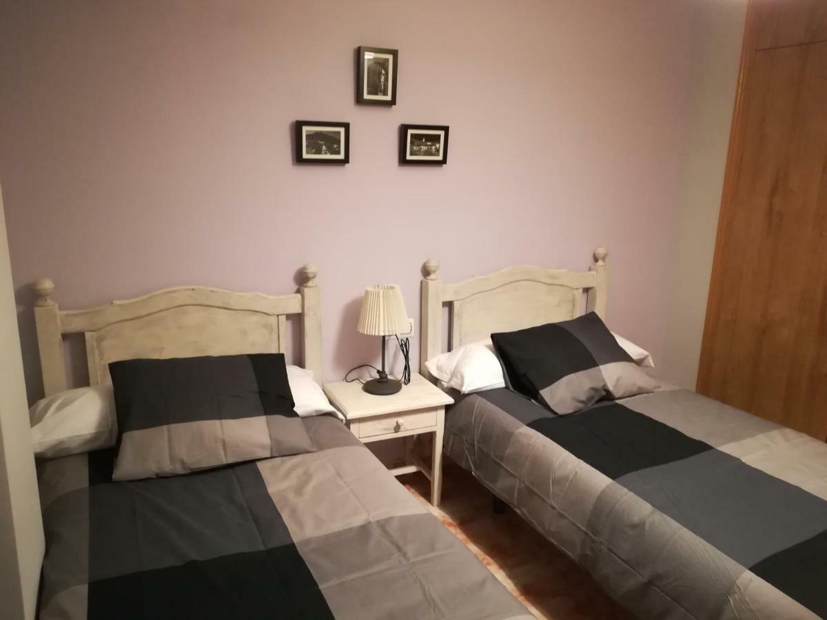 Apartamento La Muralla de Teruel Esterno foto